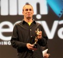 Thomas Latzel receives the prize for Reise Zum Horizobt at the Palermo Sport film festival. Photo: www.sportfilmfestival-palermo.com