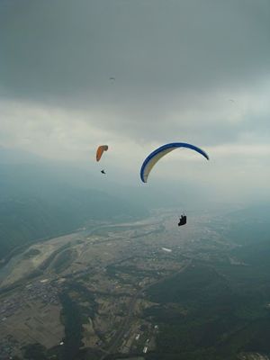 Paragliding at Nishawa, Japan, at the Pre-Asian Championships in 2009. Photo: Asian Championships Paragliding at Nishawa, Japan, at the Pre-Asian Championships in 2009. Photo: Asian Championships