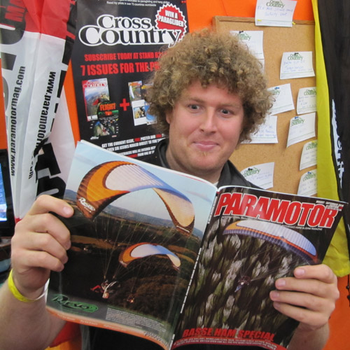 Pascal Campbell-Jones from Paramania and Parabatix gets hot under the collar looking at the latest issue of Paramotor Mag Pascal Campbell-Jones from Paramania and Parabatix gets hot under the collar looking at the latest issue of Paramotor Mag