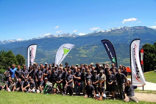Group photo of the competitors and their supporters Group photo of the competitors and their supporters