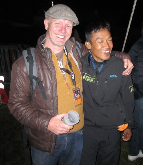 XCmag's Bob Drury and Nepal's Babu Sunuwar XCmag's Bob Drury and Nepal's Babu Sunuwar