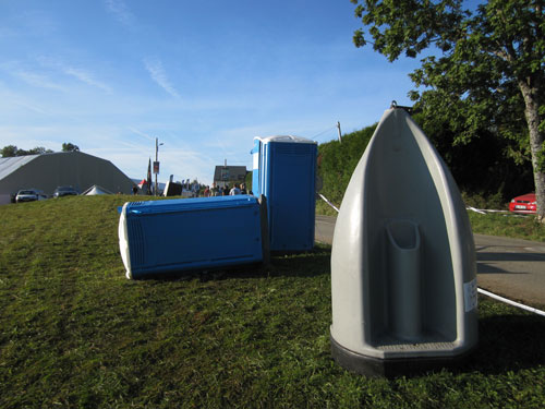 Portaloo fight. But is there anyone trapped inside? Portaloo fight. But is there anyone trapped inside?