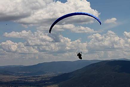 Great cross country flying conditions were enjoyed at the Corryong Open and Pub-to-Pub challenge 2012