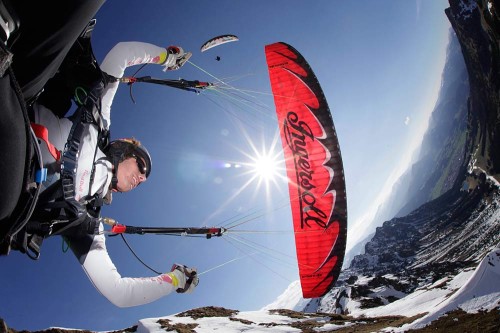 U-Turn's latest acro paraglider: the Thriller 2K12 U-Turn's latest acro paraglider: the Thriller 2K12