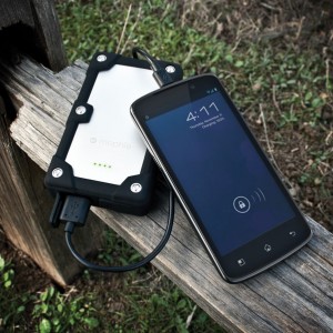 Powerstation Pro charging a smartphone