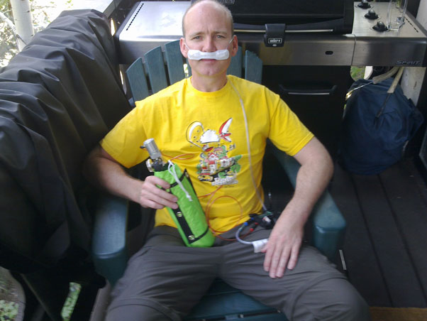 Emile Van Wyk trying out his swanky new oxygen system. Photo: Craig Morgan Emile Van Wyk trying out his swanky new oxygen system. Photo: Craig Morgan