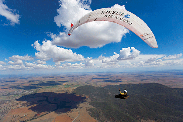 The big open skies of manilla where Godfrey Wennes pushed the world record to 335km in 1998. Photo: martin Scheel