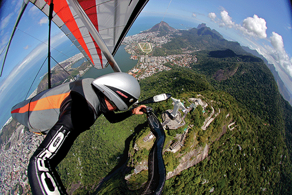 Looking back along the Christ Run to launch near Pedra Bonita, the flat-topped mountain. Photo: Nader Couri