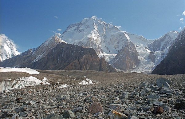 Broad Peak. Photo:  Wikipedia Commons / Kogo