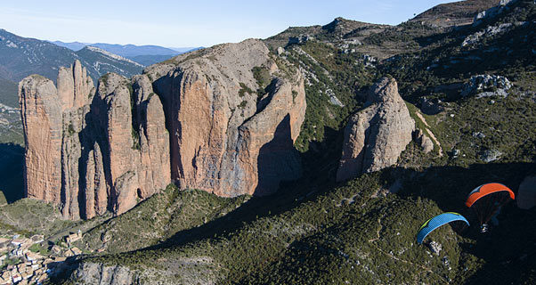 Paramotoring in Aragon