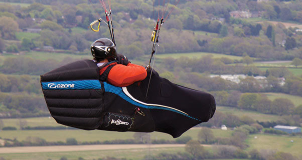 Paragliding and the coffin position