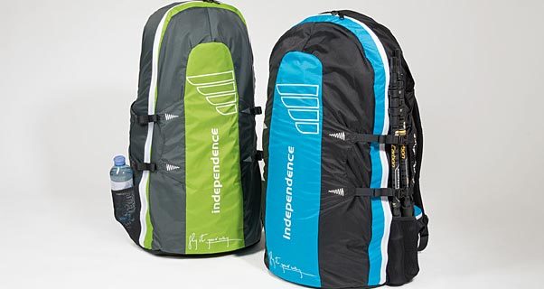 Looping Green and Blue: Independence’s reversible harnesses Looping Green and Blue: Independence’s reversible harnesses